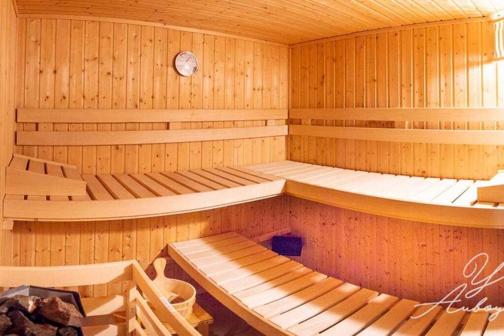 Chalet La Calougeotte, Jardin, Spa Et Sauna Prives Le Ménil Exterior photo