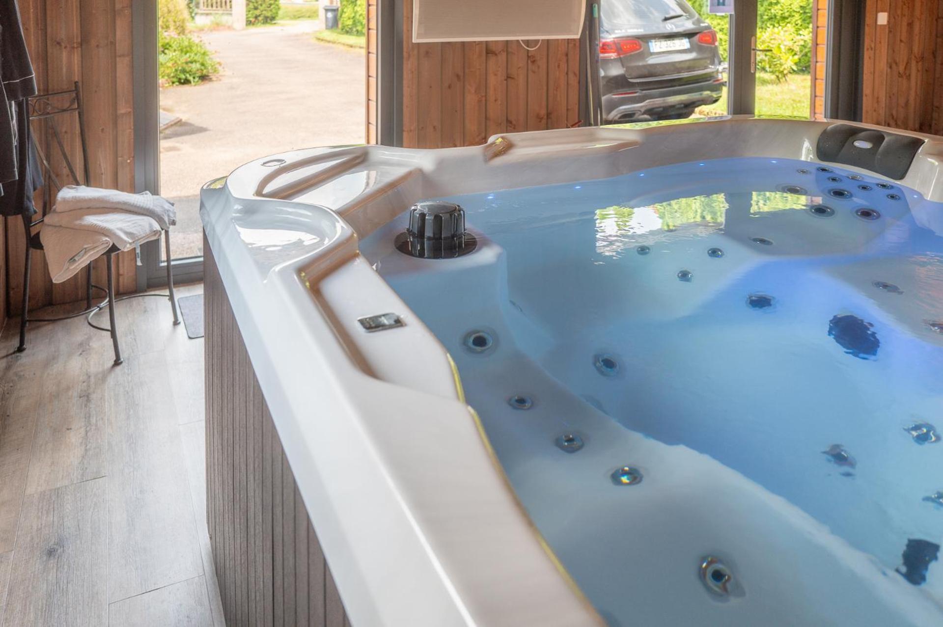 Chalet La Calougeotte, Jardin, Spa Et Sauna Prives Le Ménil Exterior photo