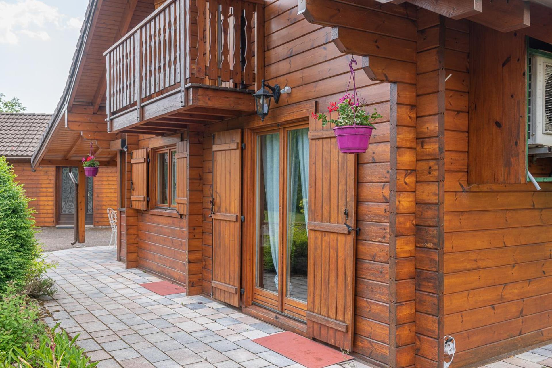 Chalet La Calougeotte, Jardin, Spa Et Sauna Prives Le Ménil Exterior photo